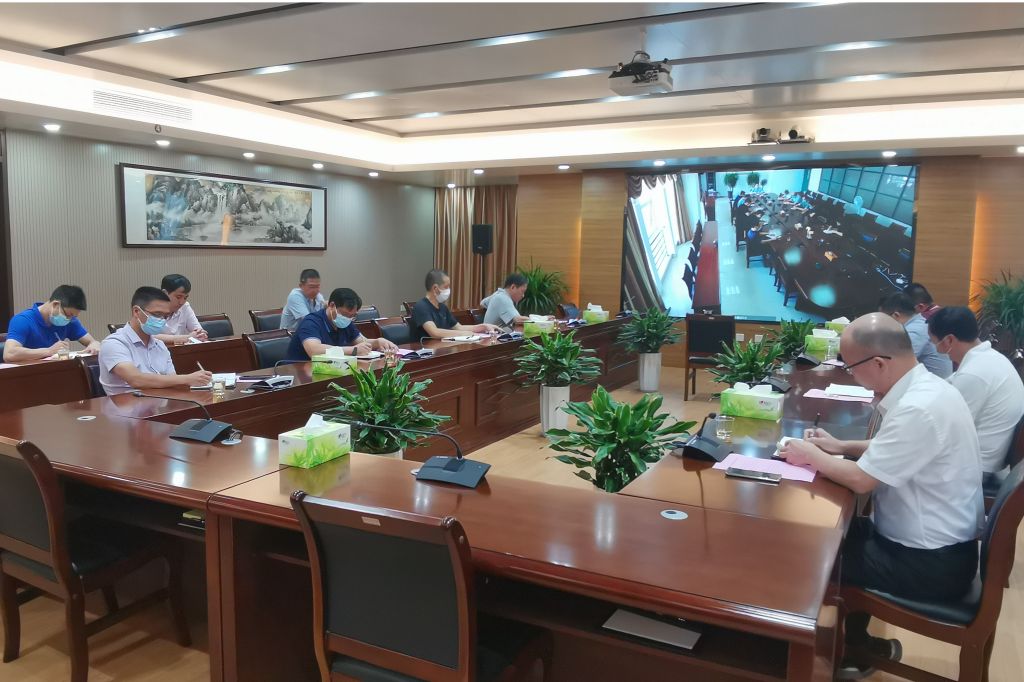 会议现场2.jpg